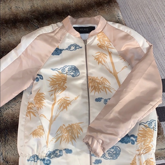 BEAUTIFUL ZARA BOMBER - Picture 2 of 5